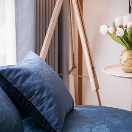 LaHomestay Khuất Duy Tiến-2