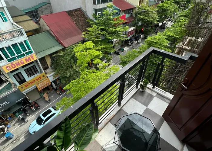 Julia Apartment